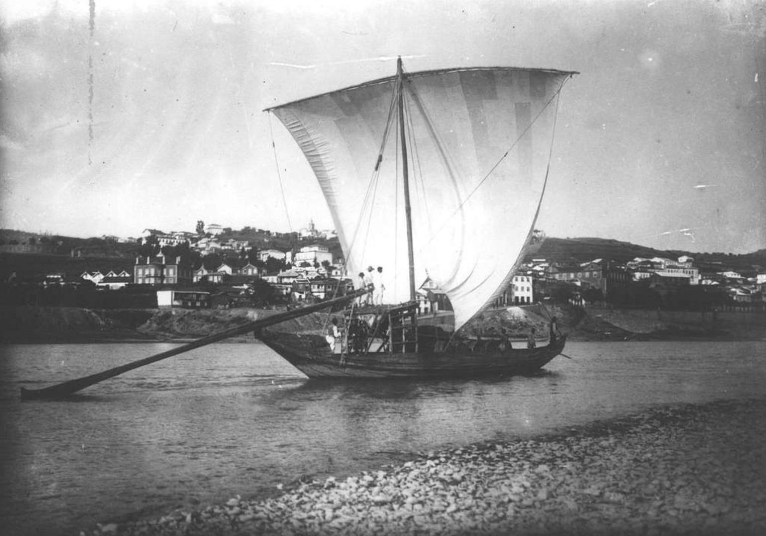 The Rabelo Boat: Barco Rabelo