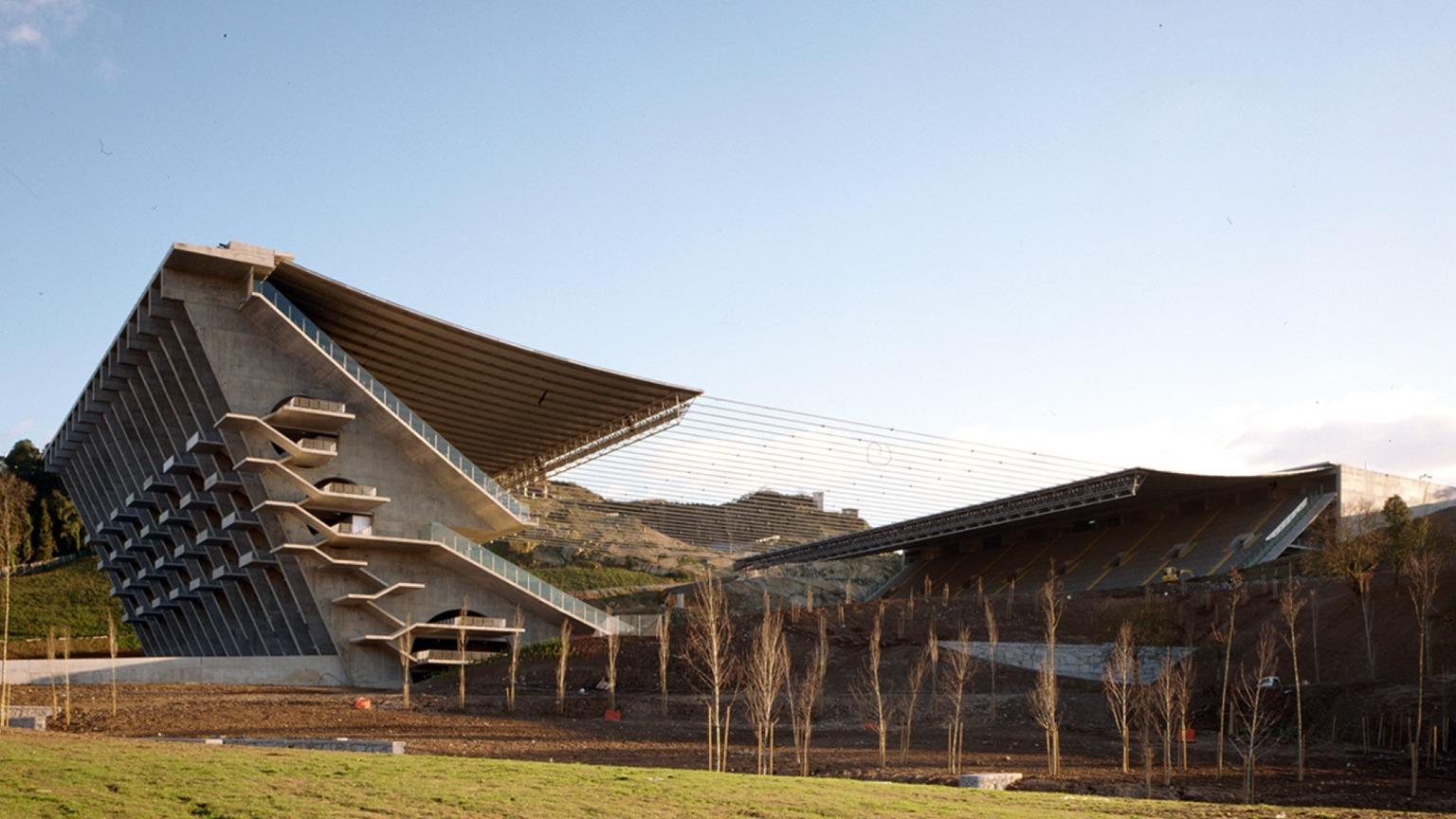 Braga Municipal Stadium, SC Braga, Souto Moura