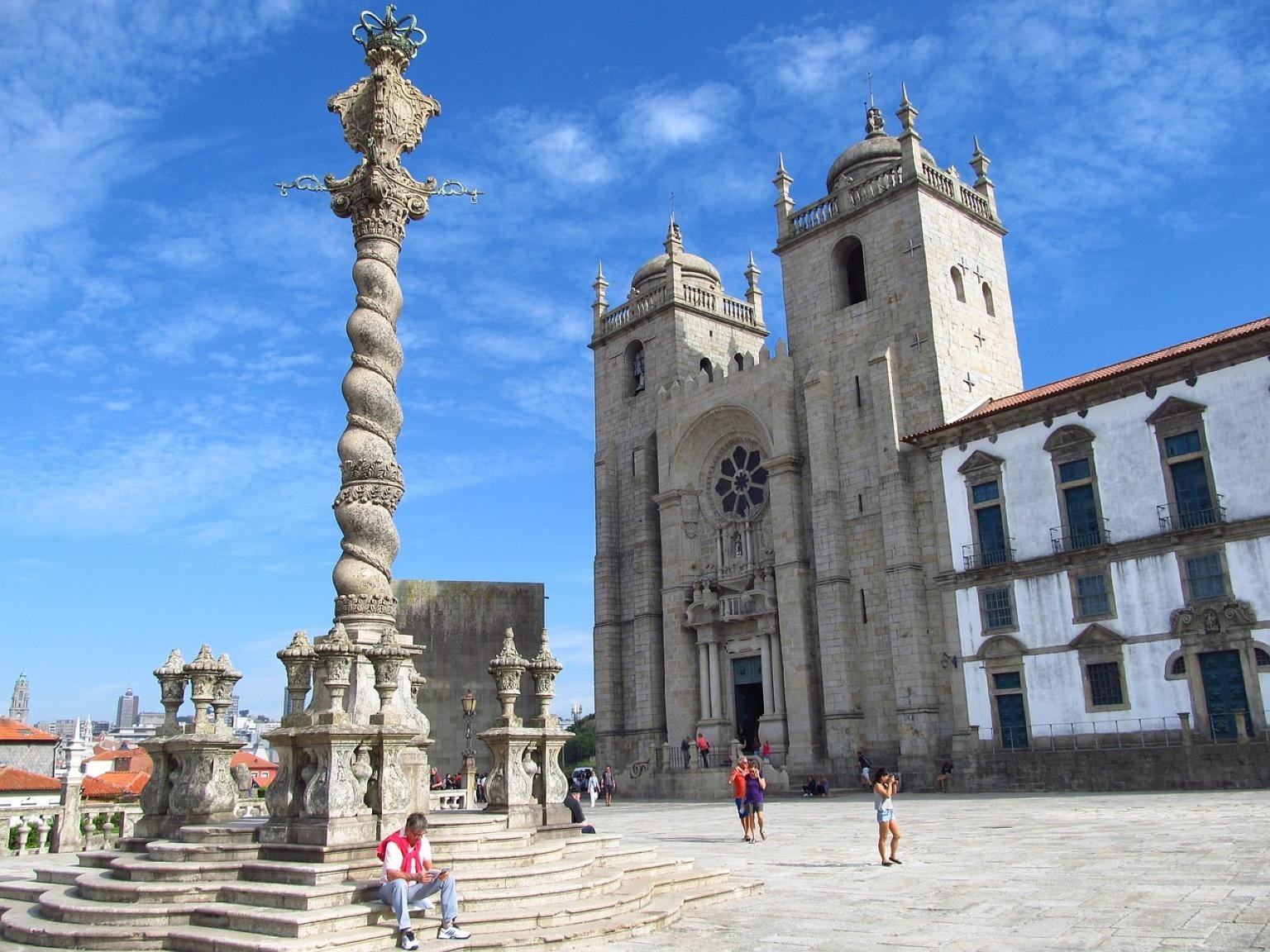 Witness the harmonious coexistence of history and beauty at Porto Cathedral and the Pillory