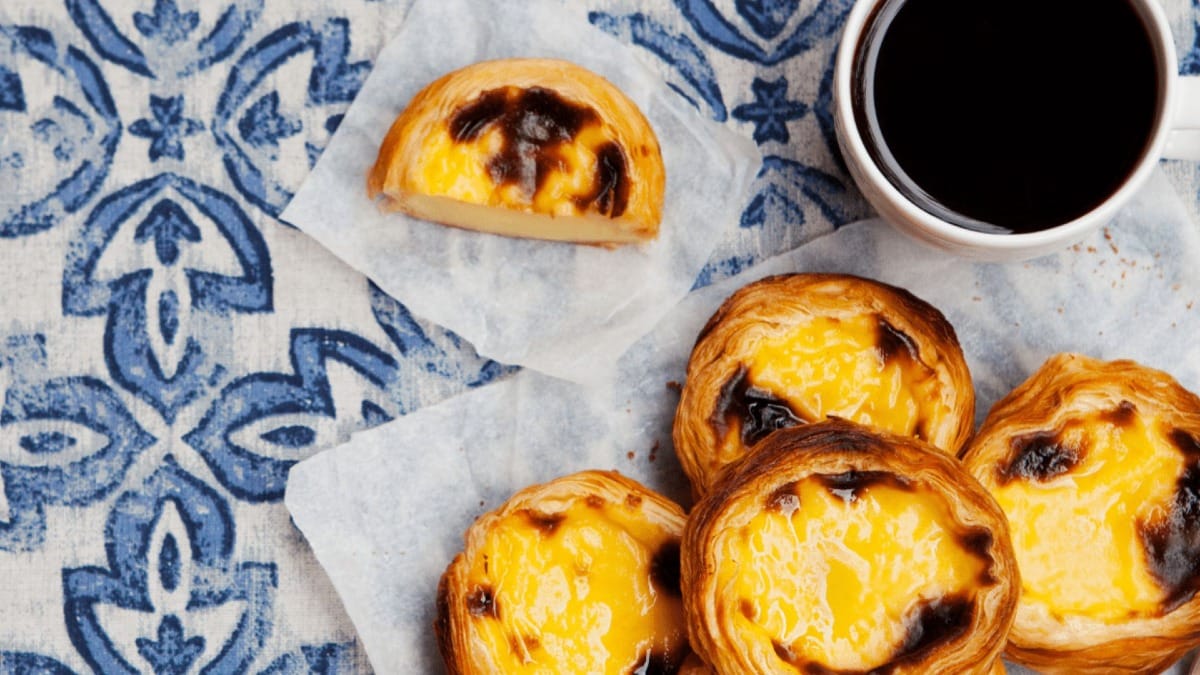 6NEf traditional pastel de nata lisbon food tour