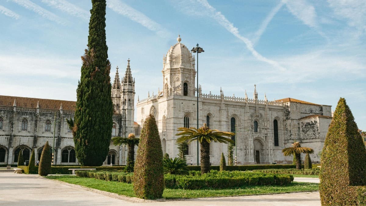 Visite Guidée Privée à Pied à Belém : Monastère, Découvertes et Pastel de Nata