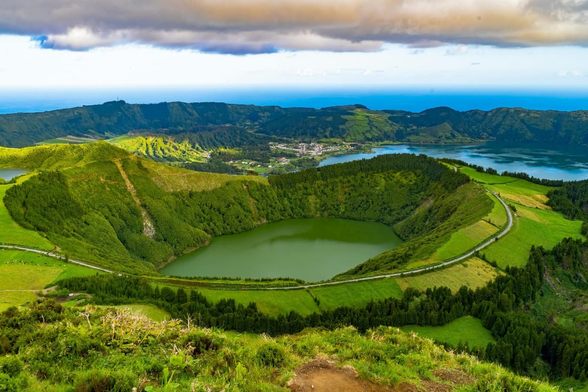 9Okj azores volcano