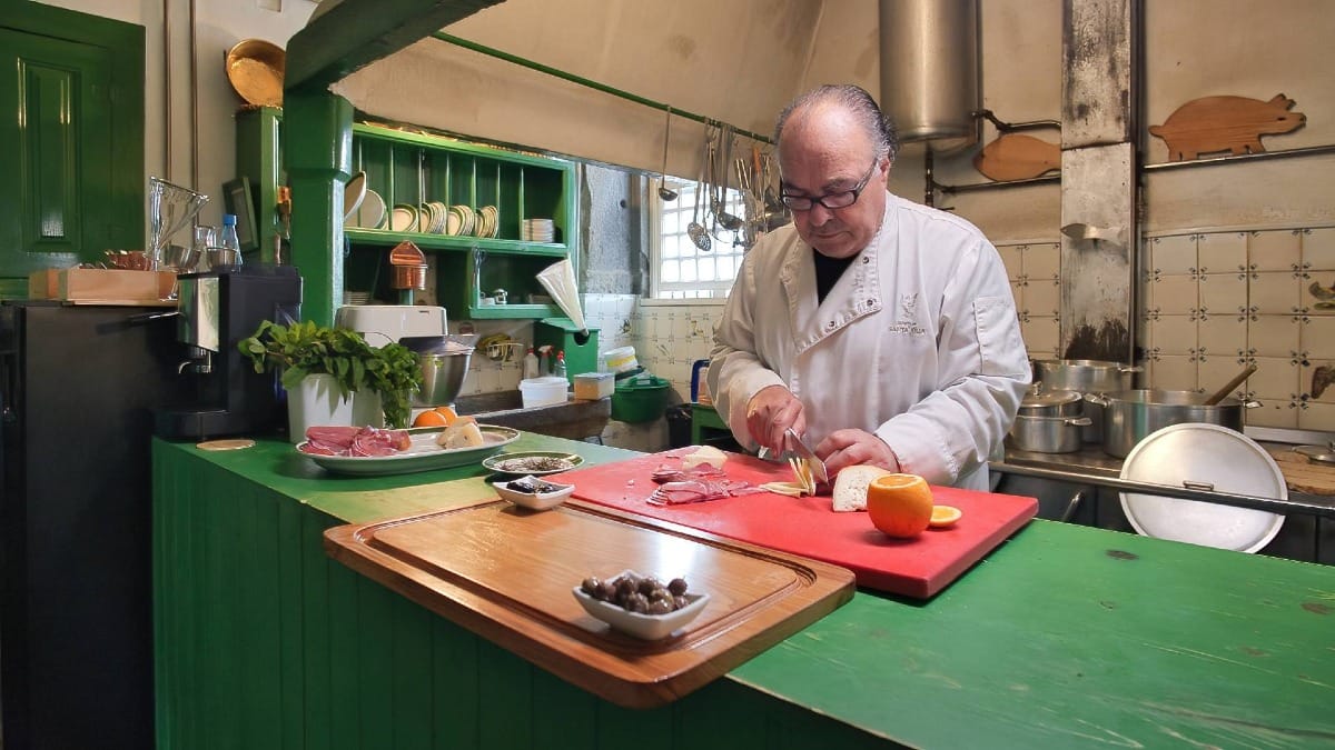 Découvrez comment les recettes traditionnelles prennent vie grâce à des ingrédients frais et locaux