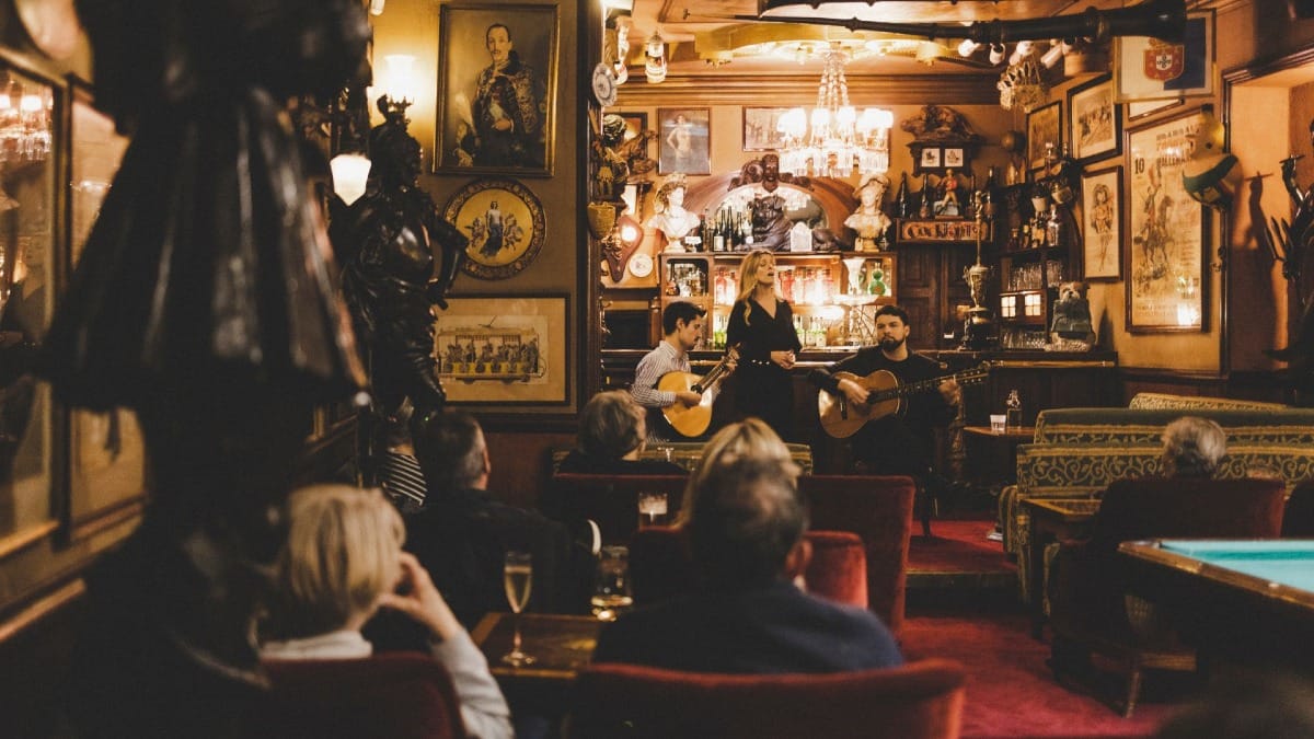 HOkf lisbon fado show live in principe real