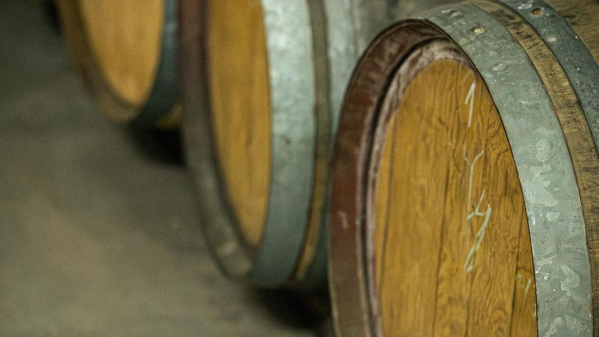 Traditional Vinho Verde Barrels | Cooltour Oporto