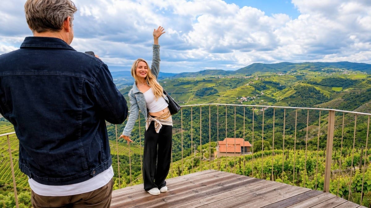 Create lasting memories from one of the most scenic viewpoints in the Douro Valley
