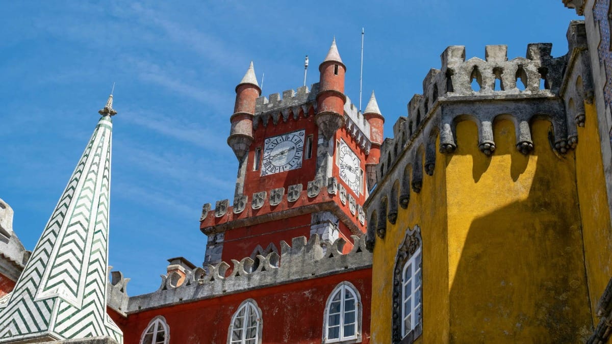 LWyl the national palace of pena guided tour sintra