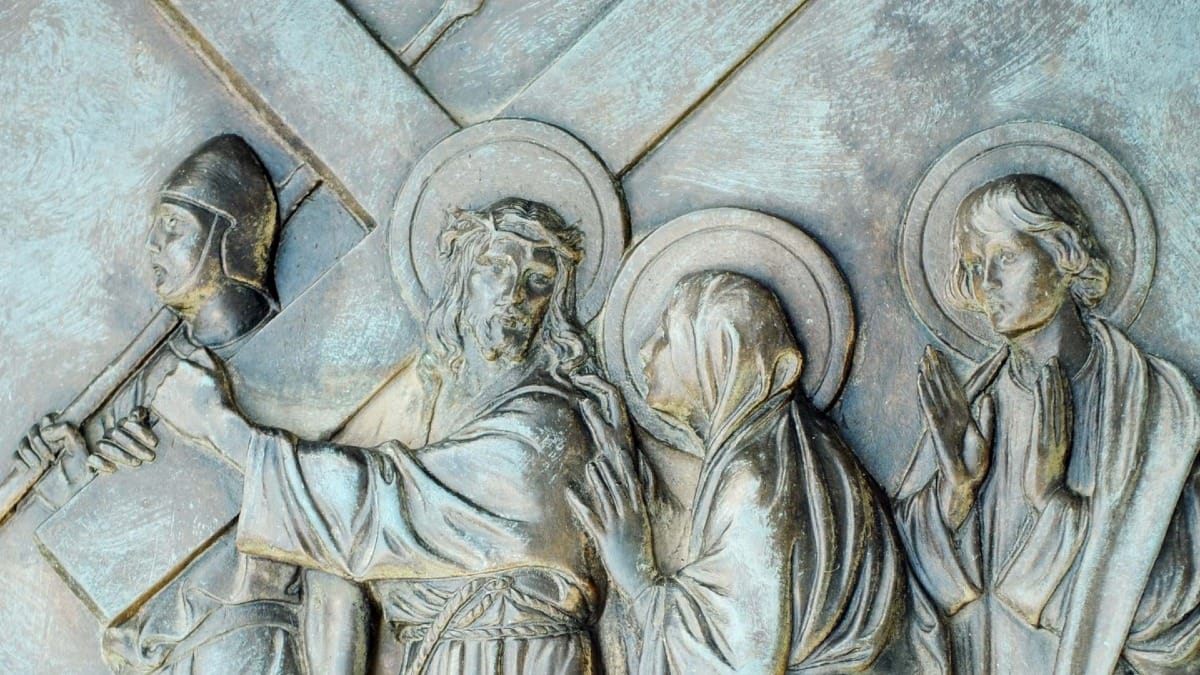 TXTk fatima private walking tour stations of the cross close up