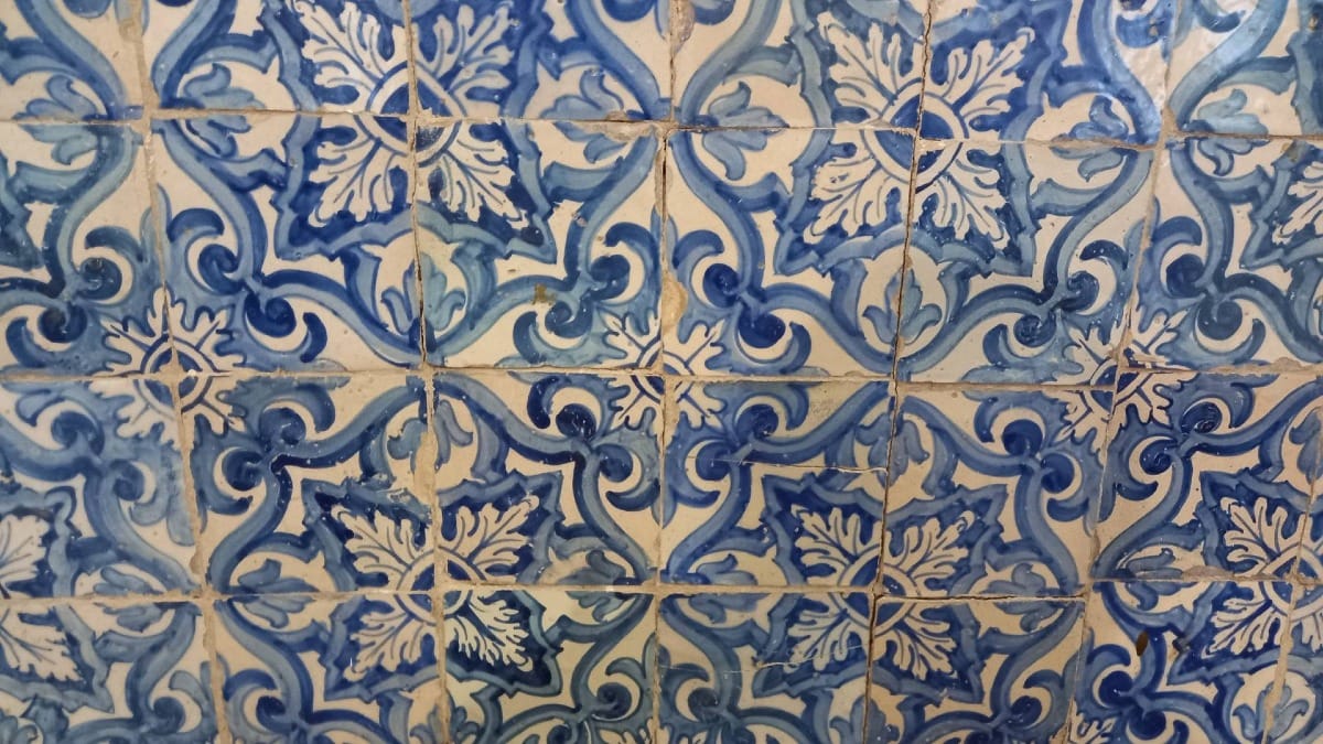 VwVG caldas rainha traditional azulejos