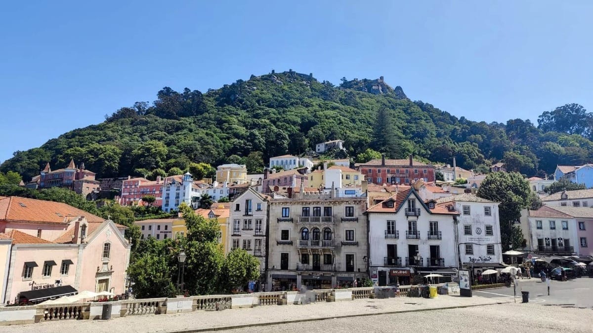 WqMg views from sintra old town