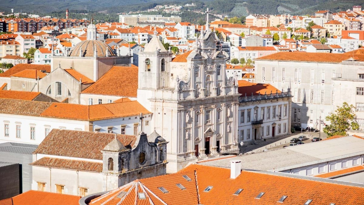 cLFA coimbra new cathedral old town view