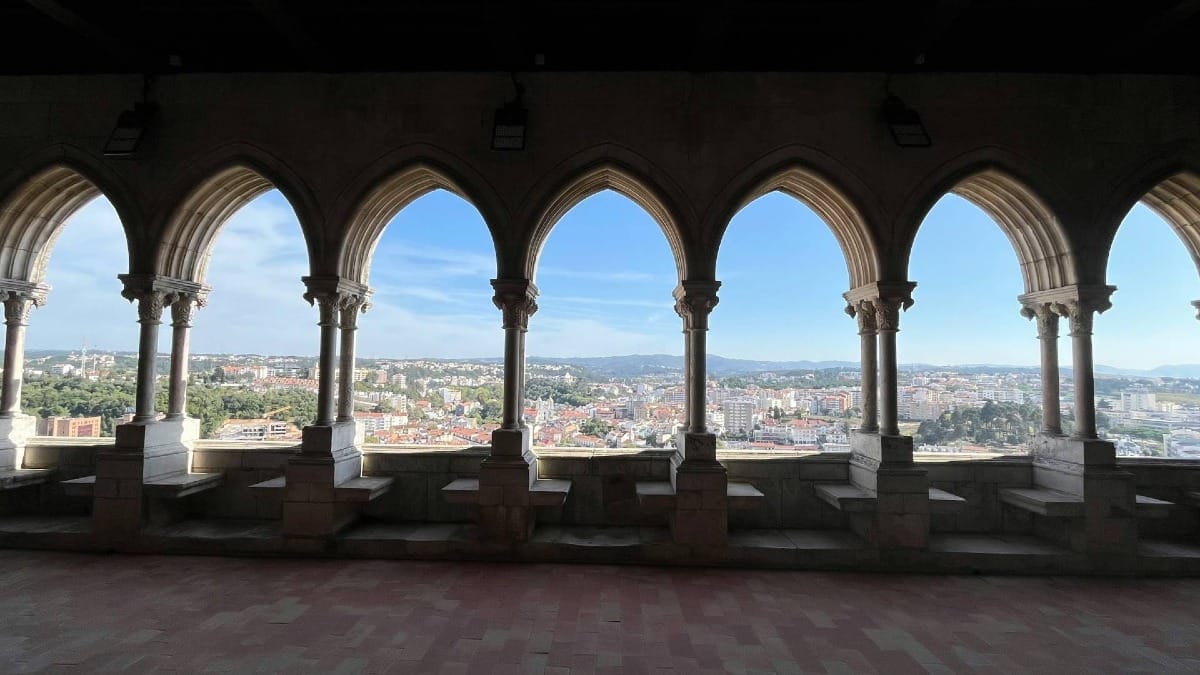 knyf leiria castle viewpoint arches
