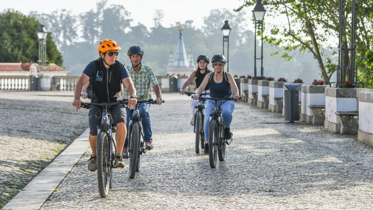 Exploring the UNESCO landscapes of Sintra by e-bike