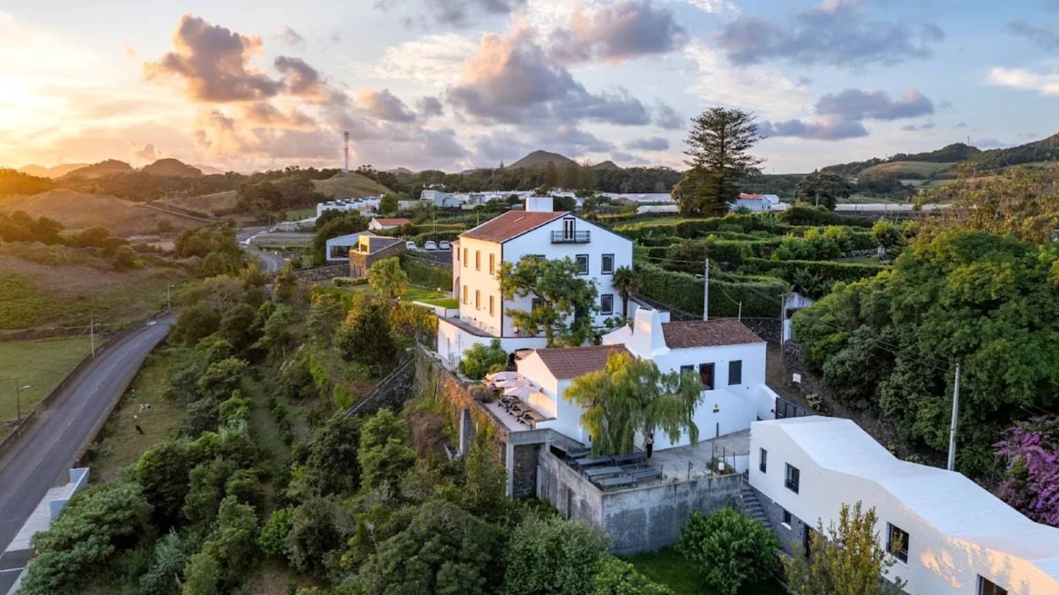 Photo de Solar Branco Eco Estate, hébergement durable dans Livramento - Ponta Delgada, Île de São Miguel (Açores)