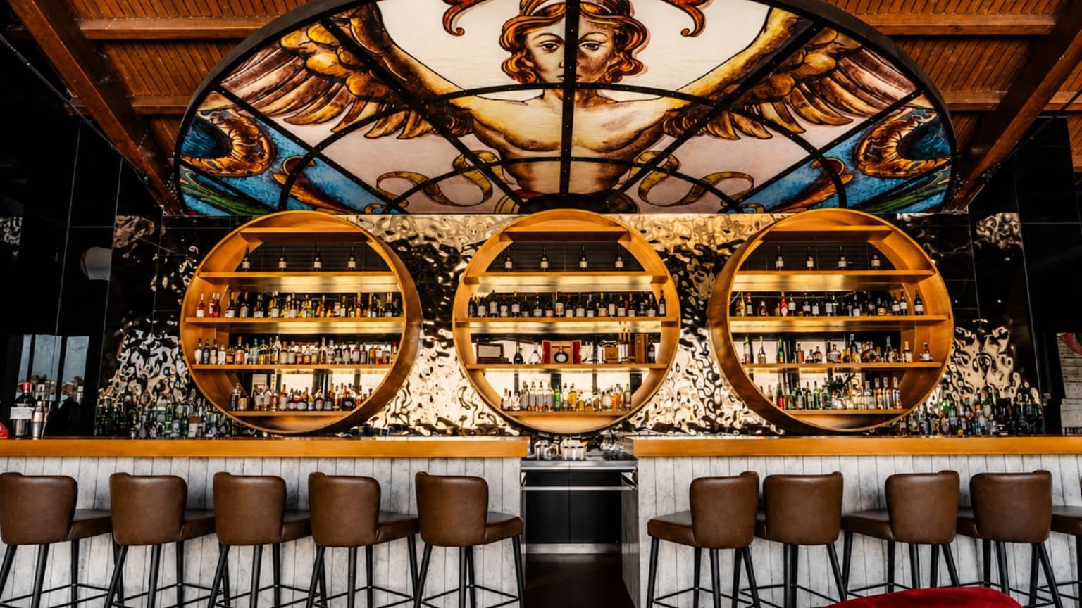Angel’s Share Wine Bar no WOW, em Vila Nova de Gaia