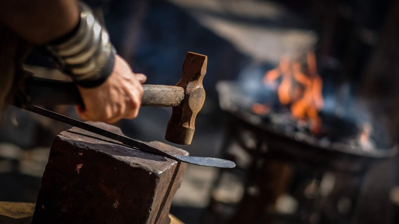 Braga Romana daily life in Roman times with market stalls and traditional crafts.