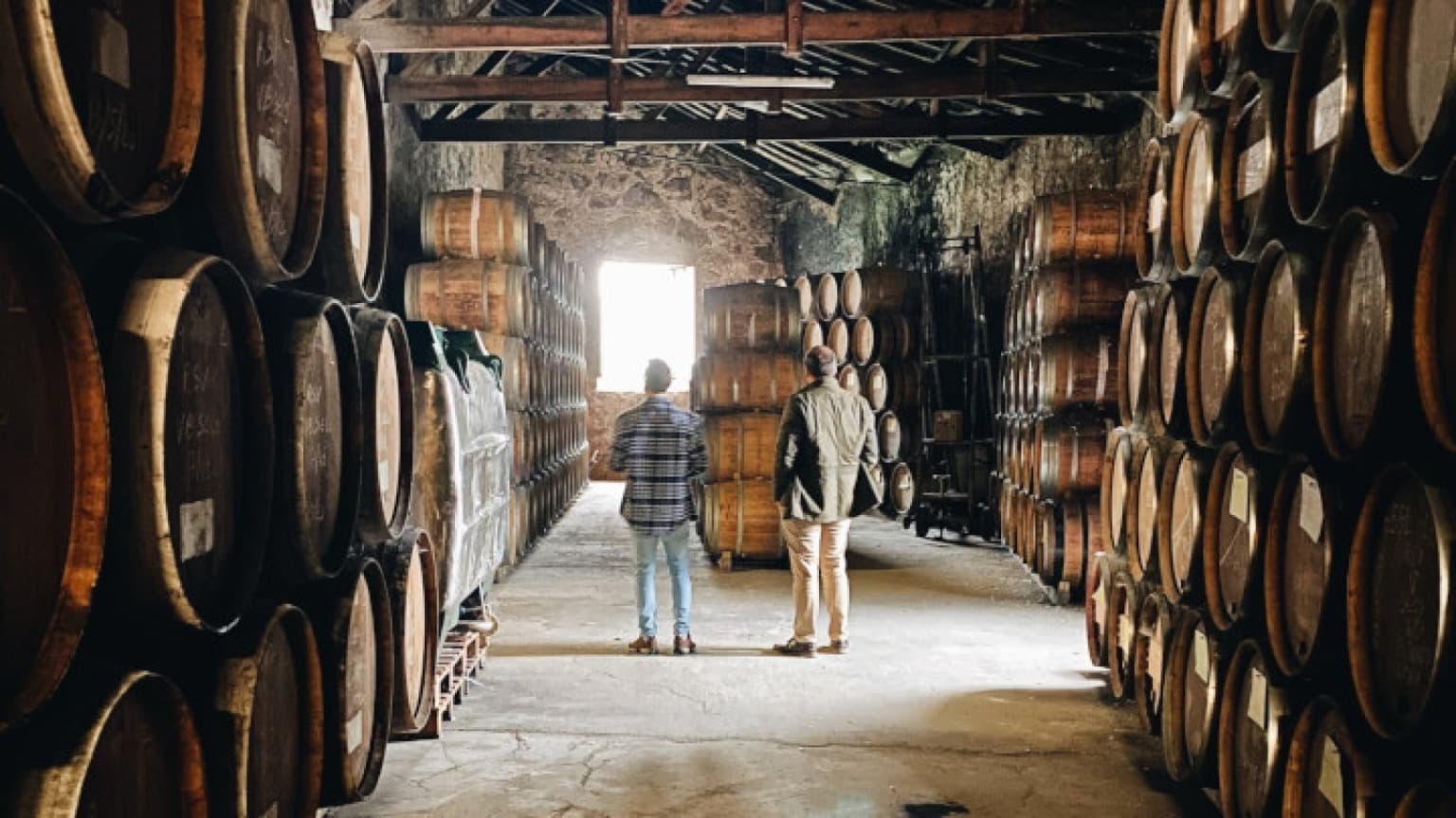 Imagen de las bodegas de vino de Oporto Churchill's Lodge, fuente Facebook
