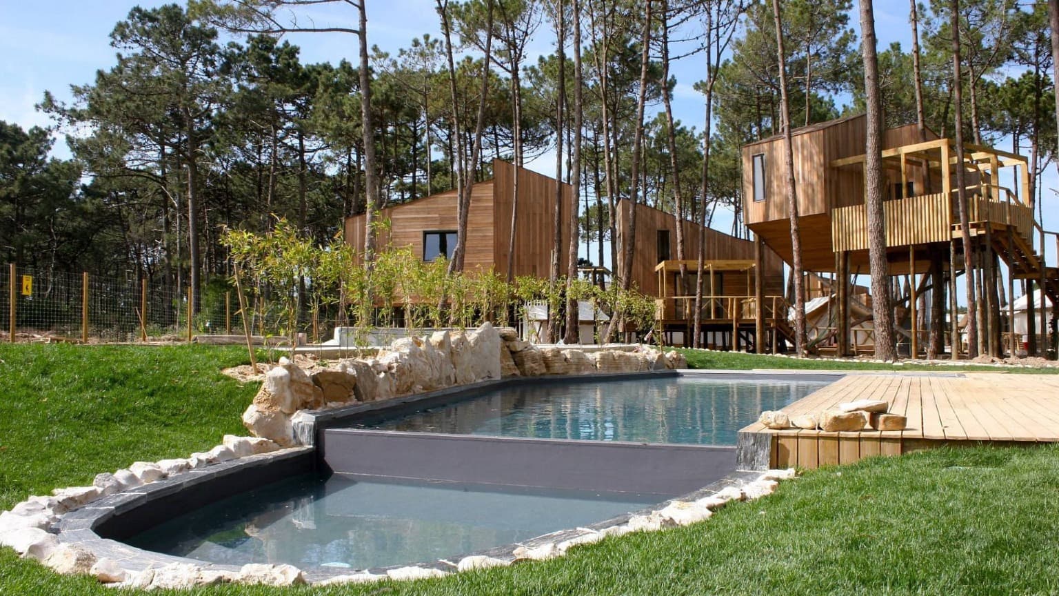 Foto de Bukubaki Eco Surf, alojamento sustentável na Atouguia da Baleia, Peniche (Centro de Portugal Ocidental)