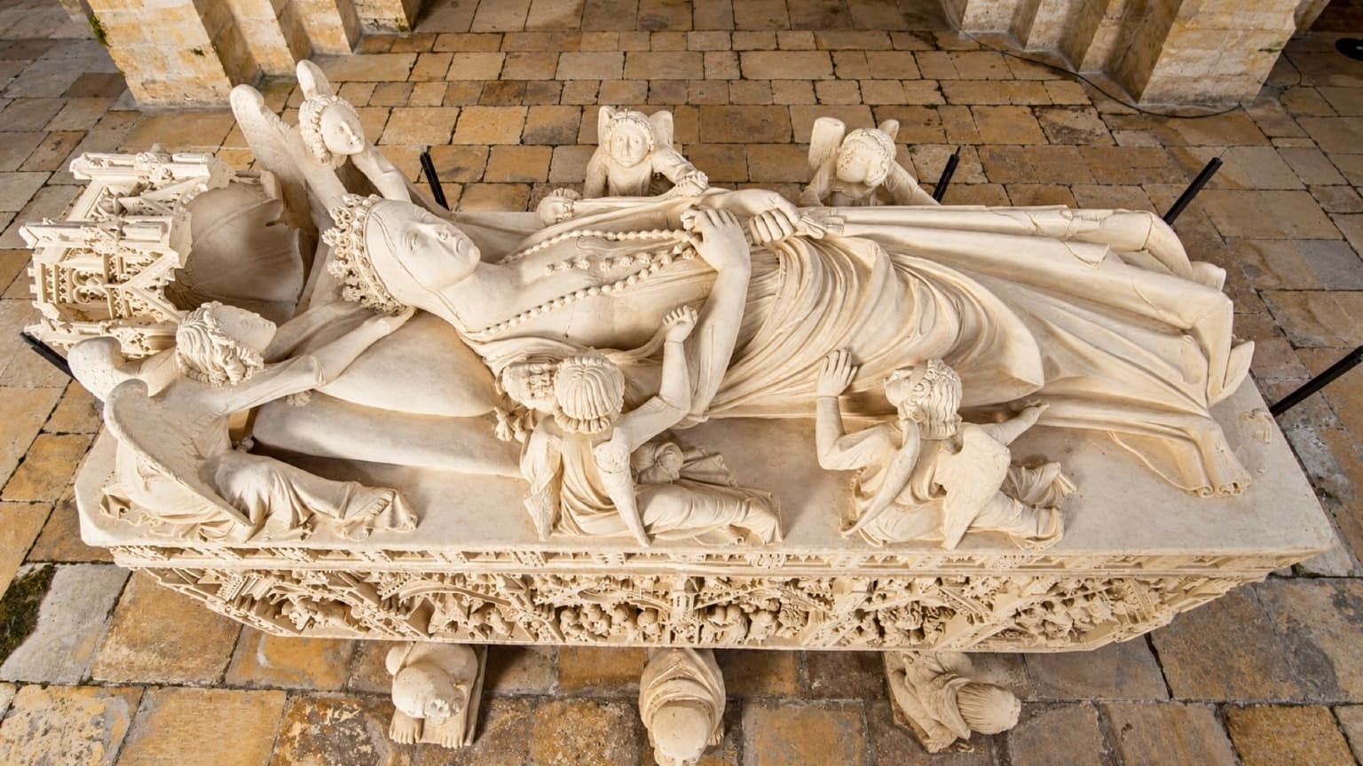Tomb of Inês de Castro inside Alcobaça Monastery