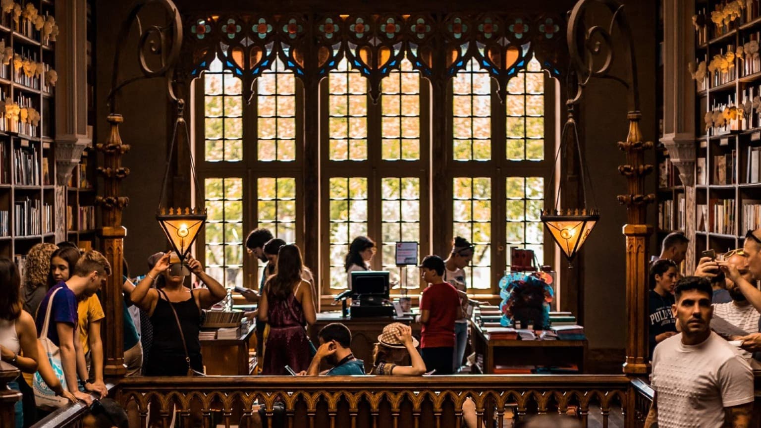 Livraria Lello: one of the most beautiful libraries in the world