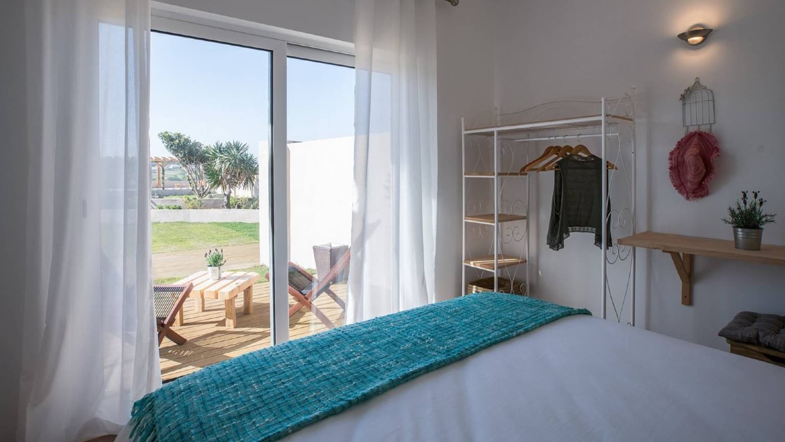 Photo of Eco Soul Ericeira Guesthouse, a sustainable stay in Lisbon (Ericeira)