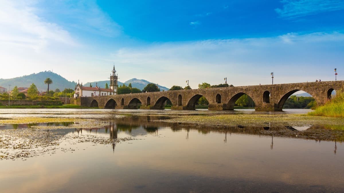 From Porto: Private Minho Region Tour