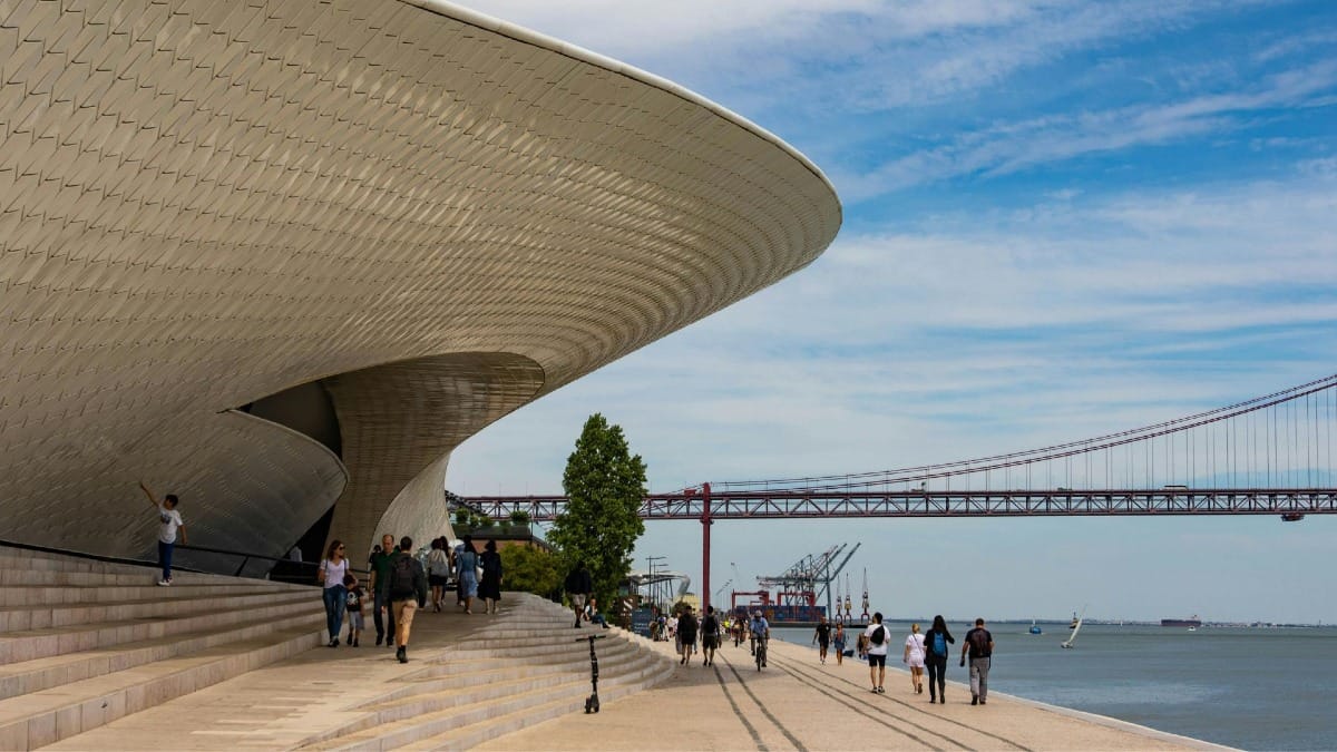 uLTY maat museum lisbon bike tour guided visit