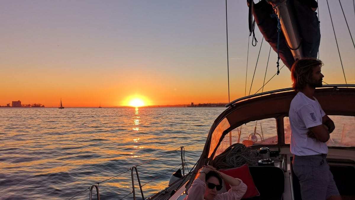 wBOO private dedicated crew lisbon boat tour