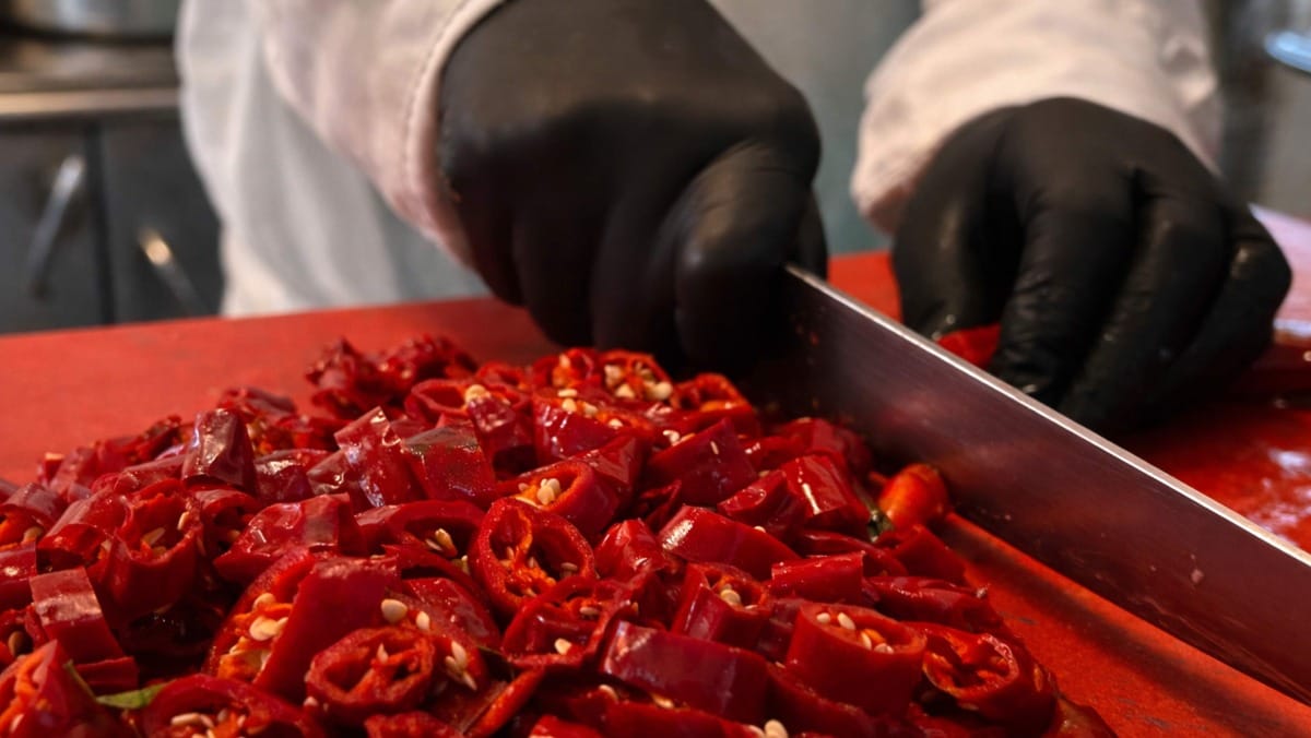 Hands-on preparation brings you closer to the essence of Douro gastronomy