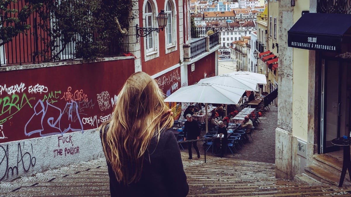 z26A bairro alto to downtown lisbon walking tour